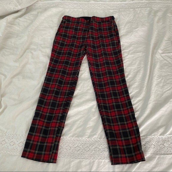 Zara Basic XS Plaid Tartan Style Ankle Pants Red Black tapered leg - Picture 1 of 6